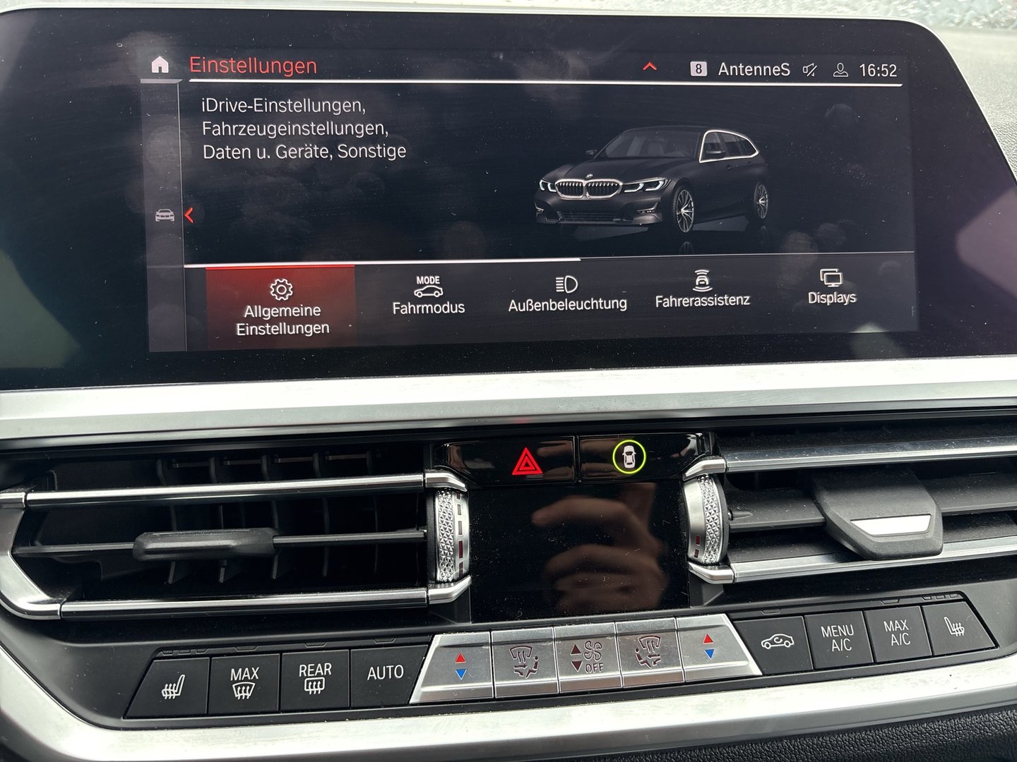 BMW 320d Touring Aut. | Bild 13 von 21