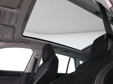 Škoda Rapid SPACEBACK Sport TSI DSG in moon-weiß-metallic