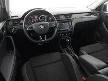 Škoda Rapid SPACEBACK Sport TSI DSG in moon-weiß-metallic