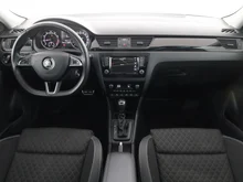 Škoda Rapid SPACEBACK Sport TSI DSG in moon-weiß-metallic