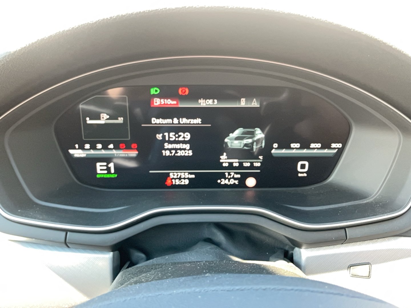 Audi A4 Avant 40 TDI advanced quattro | Bild 13 von 25