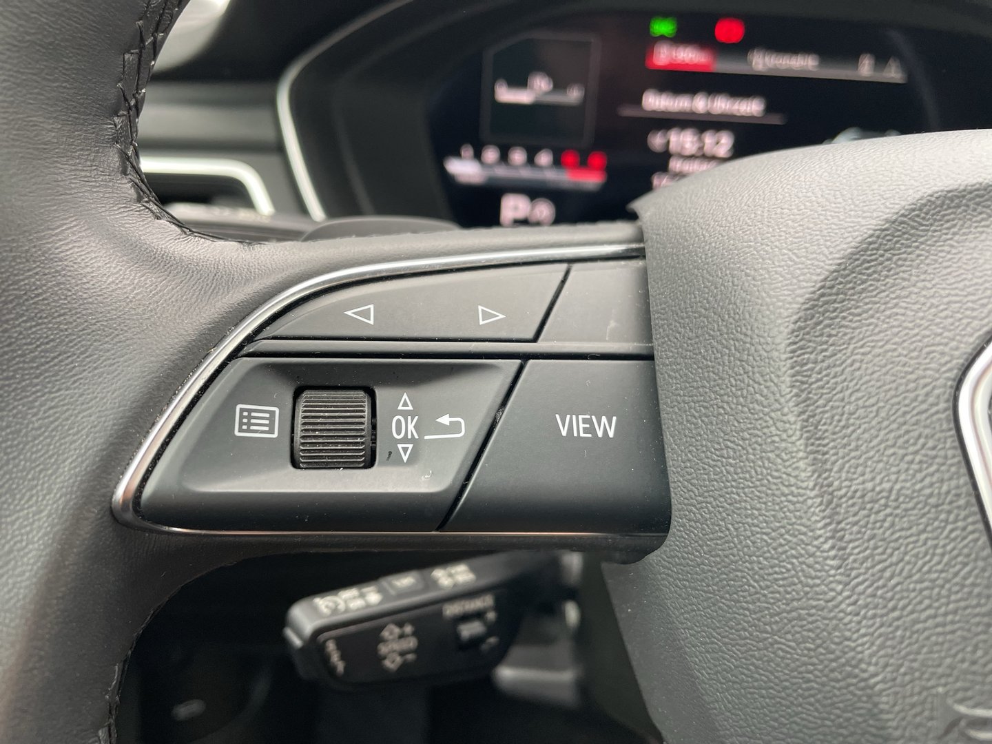 Audi A4 Avant 40 TDI advanced quattro | Bild 14 von 26