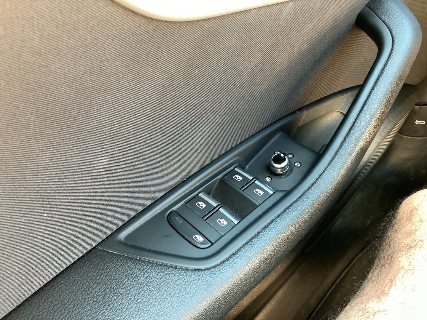 Audi A4 Avant 40 TDI advanced quattro | Bild 8 von 25