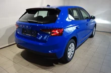 Thumbnail-Foto von Fahrzeug