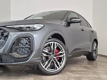 Audi Q5 Sportback e-hybrid quattro 220 KW in Daytonagrau Perleffekt