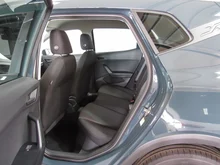 SEAT Arona Reference Edition 1.0 TSI in Fjord-Blau