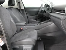 VW T-Roc Style eTSI DSG in Grenadillschwarz Metallic