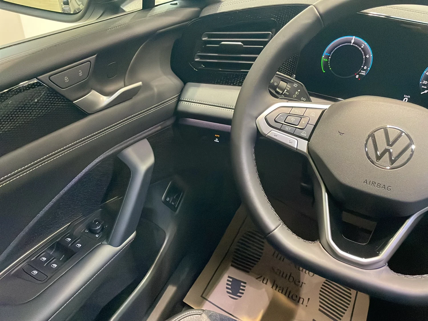 Bild eines VW Tiguan Friends eHybrid DSG 150 kW