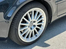 Audi A4 Cabriolet 2.5 TDI in ebonyschwarz perleffekt