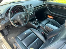 Audi A4 Cabriolet 2.5 TDI in ebonyschwarz perleffekt