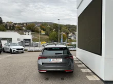 Škoda Octavia Combi Selection TSI mHEV DSG in Graphit-Grau Metallic