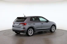 Škoda Fabia Selection TSI DSG in Graphit-Grau Metallic