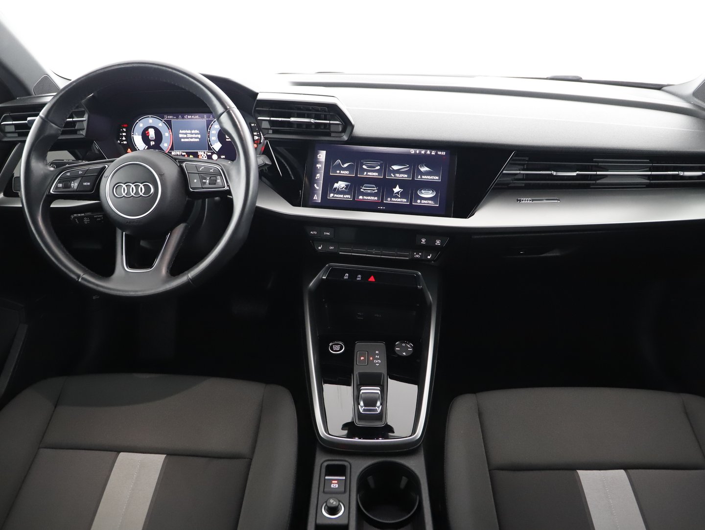 Audi A3 Sportback 35 TDI | Bild 14 von 32