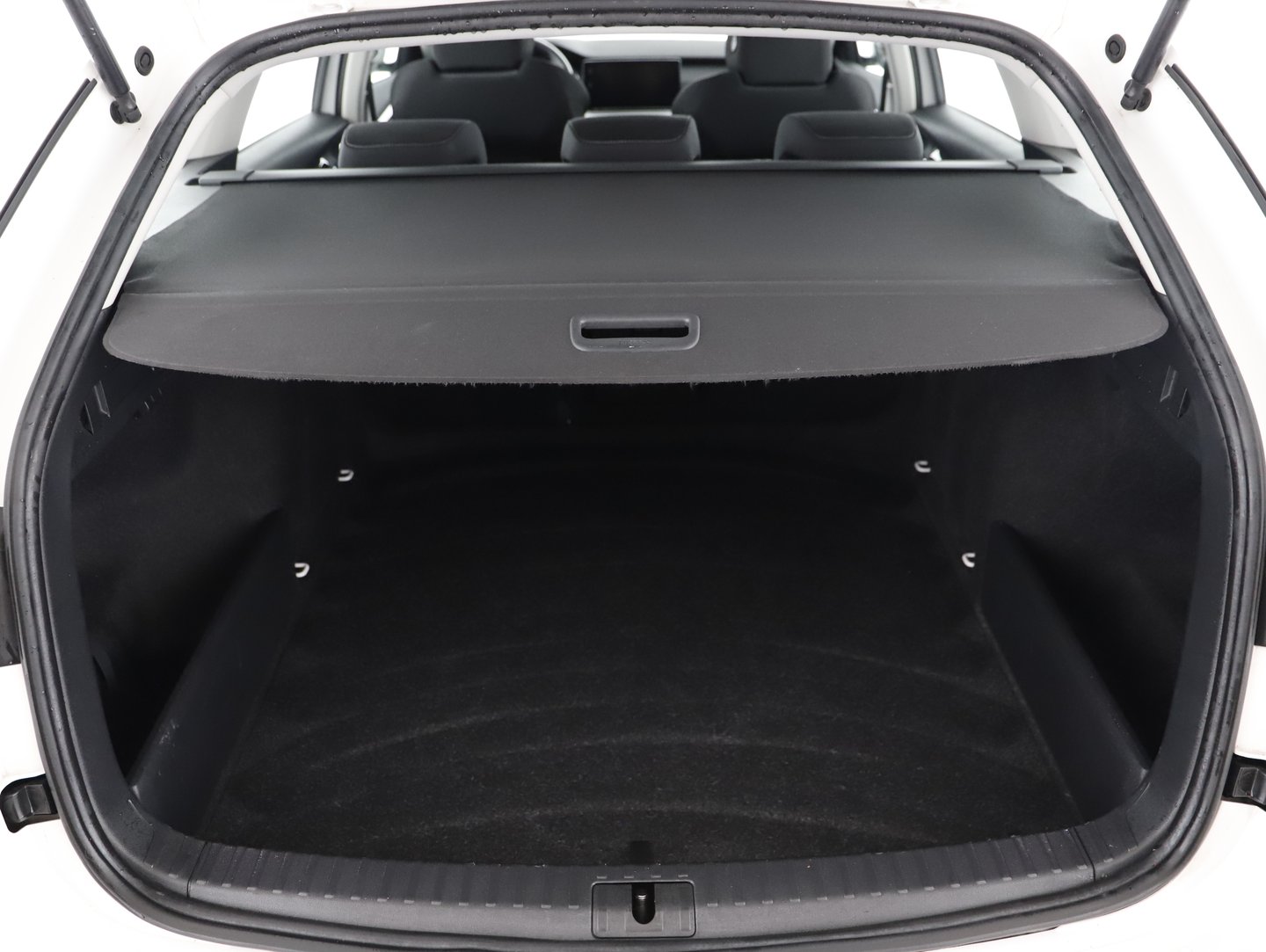 Škoda OCTAVIA Combi Ambition TDI DSG | Bild 13 von 15