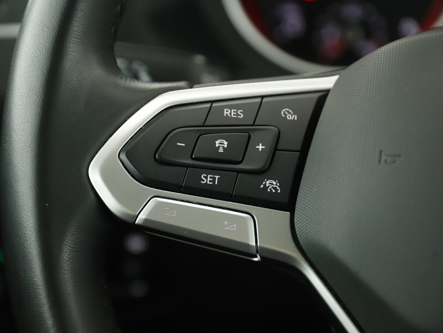 VW Tiguan Life TDI | Bild 13 von 23