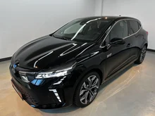 Mitsubishi Colt 1,6 HEV Intense in schwarz - metallic-perleffektno