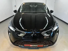 Mitsubishi Colt 1,6 HEV Intense in schwarz - metallic-perleffektno