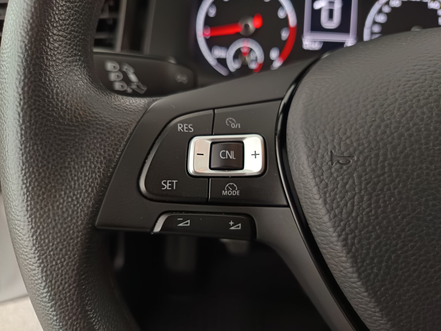 VW Polo Comfortline TSI OPF | Bild 16 von 28