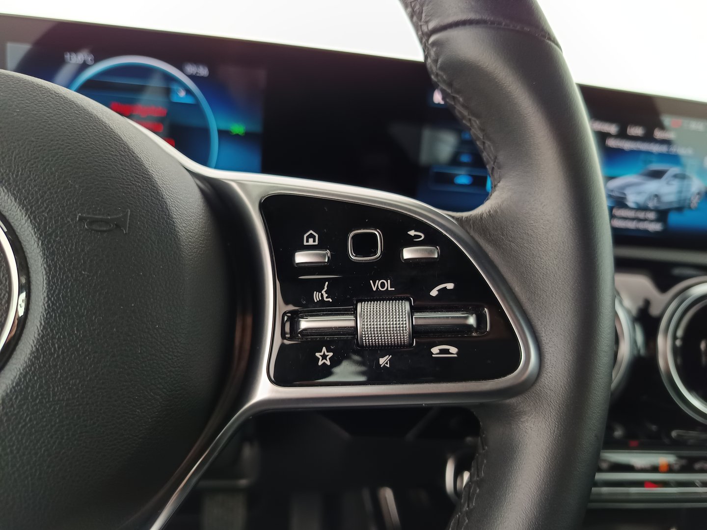 Mercedes CLA 180 | Bild 17 von 33