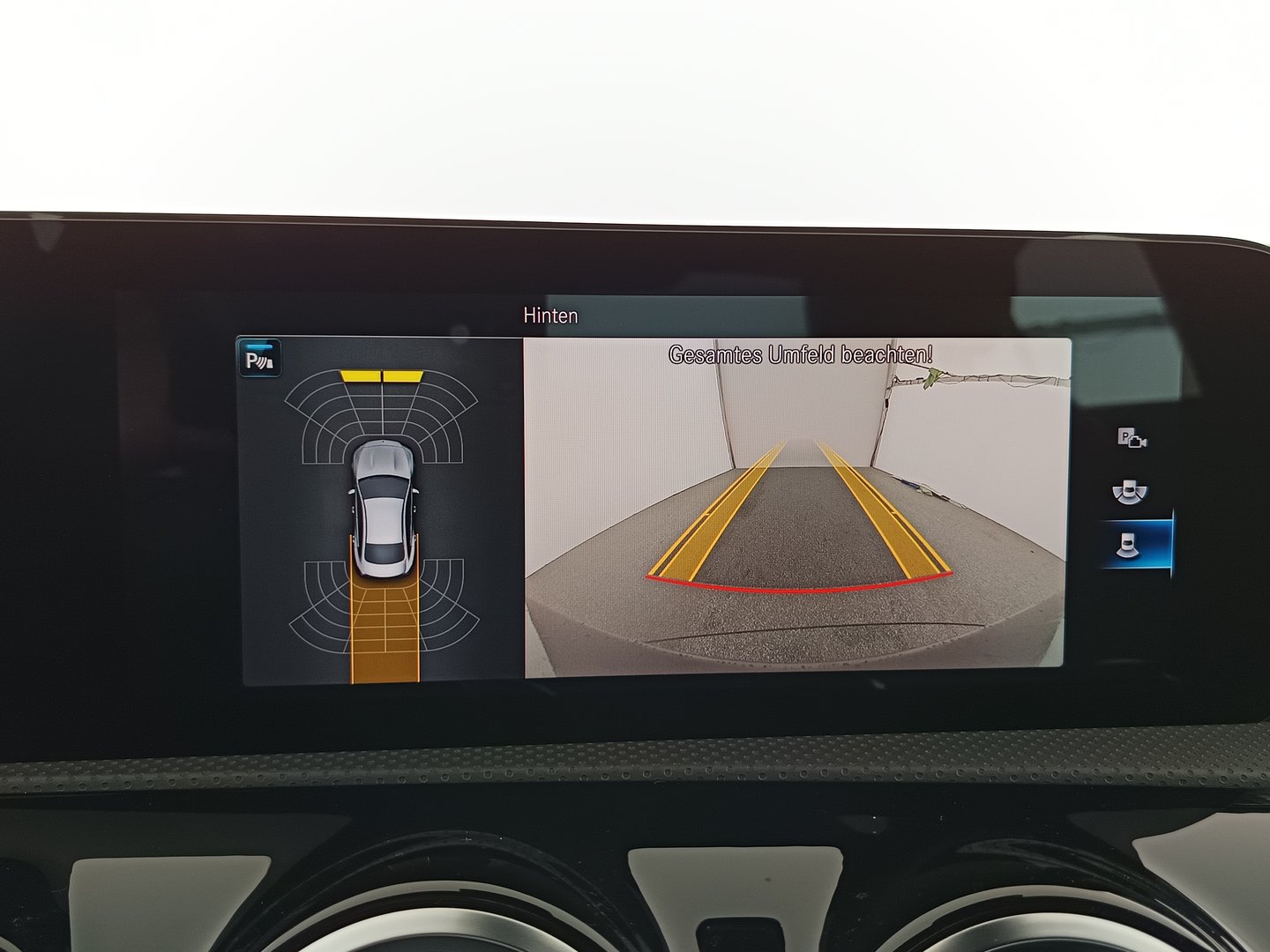Mercedes CLA 180 | Bild 22 von 33