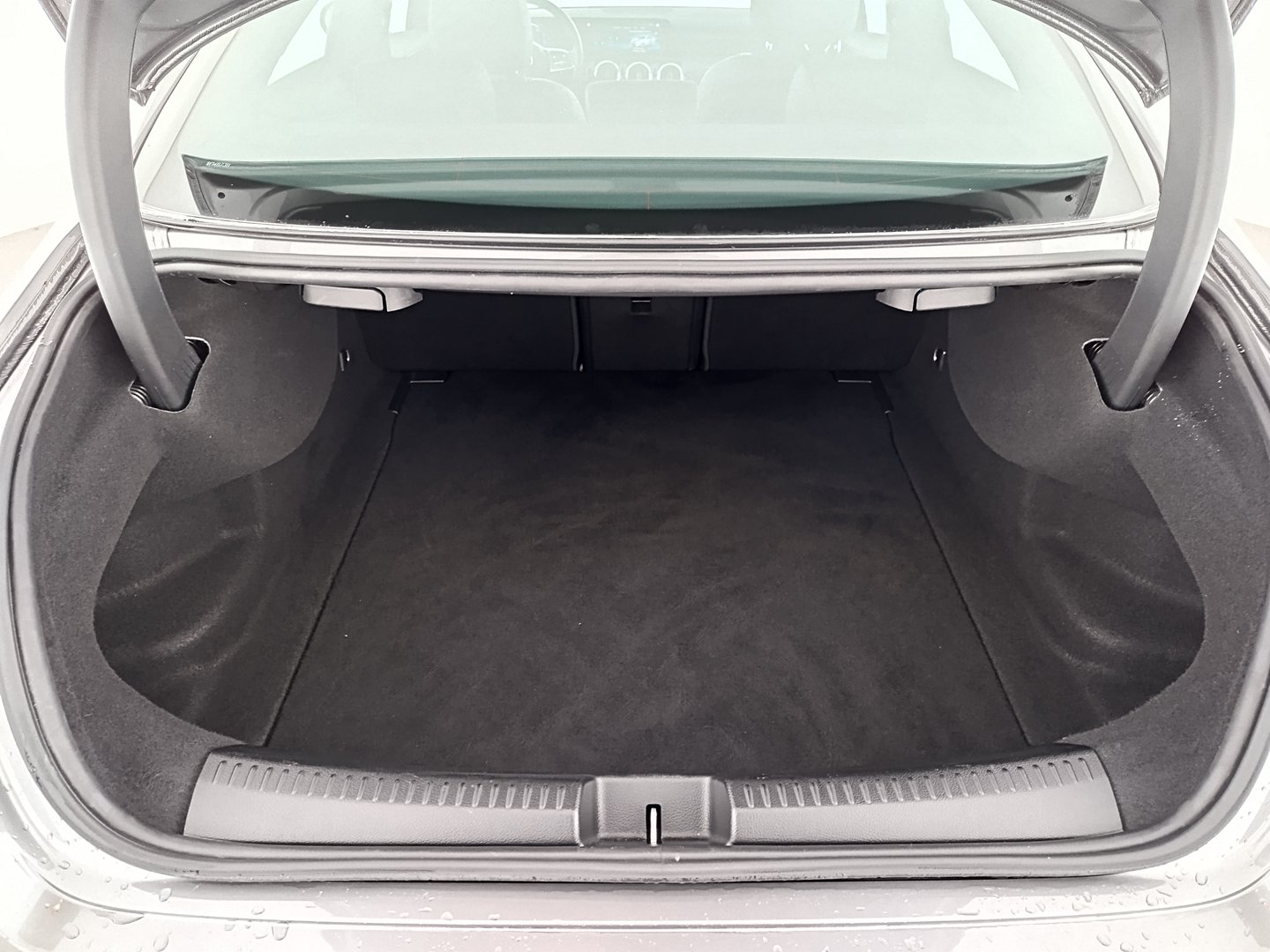 Mercedes CLA 180 | Bild 31 von 33