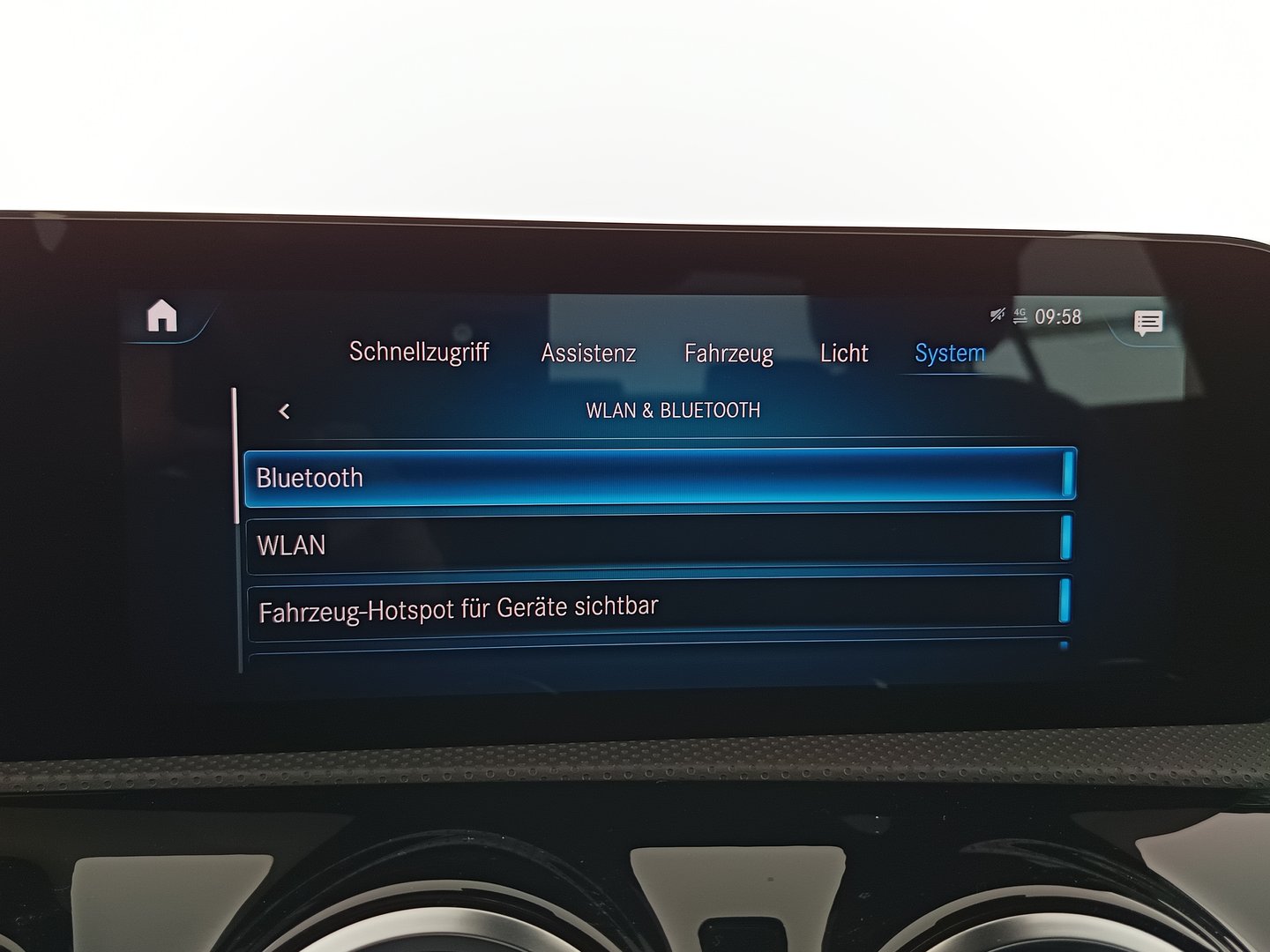 Mercedes CLA 180 | Bild 24 von 33