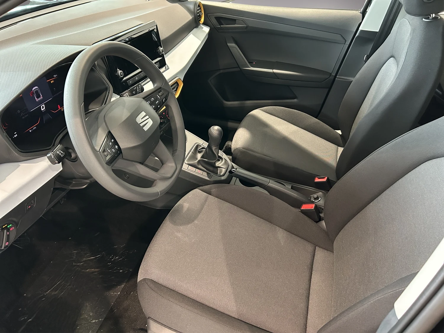 Bild eines Arona Reference Edition 1.0 TSI