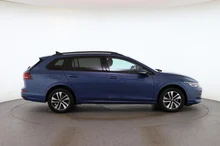 VW Golf Variant Business TSI in Anemonenblau Metallic