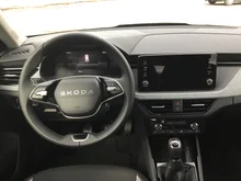 Thumbnail-Foto von Fahrzeug