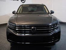 VW Touareg Elegance eHybrid TSI 4MOTION in Siliziumgrau Metallic