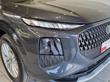 Audi Q3 TFSI 110 kW  intense in Tamboragrau Metallic