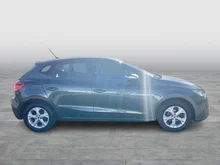 SEAT Ibiza Reference 1.0 in Magnet-Grau Metallic