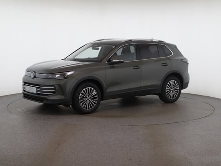 VW Tiguan Elegance eTSI DSG