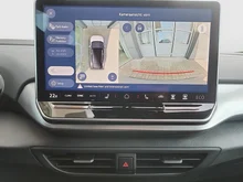VW ID.4 Pro 210 kW Business in Mondsteingrau Dach schwarz