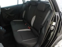 Škoda Kamiq Selection TSI DSG in Black-Magic Perleffekt