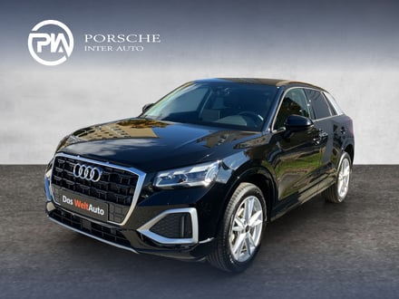 Audi Q2 35 TFSI admired