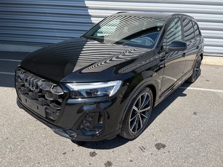 Audi Q7 50 TDI quattro S line