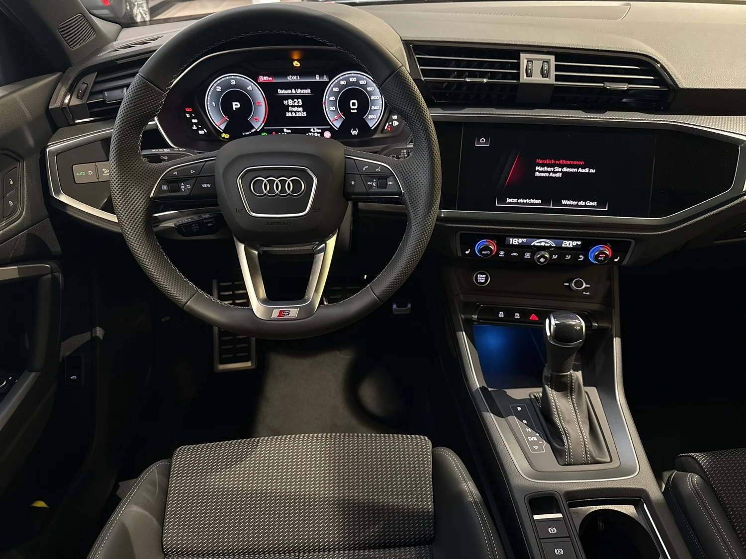 Bild eines Q3 35 TDI admired