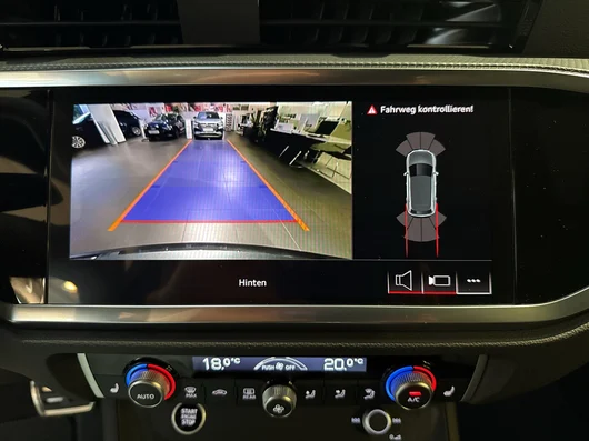 Bild eines Q3 35 TDI admired