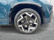 VW Tayron R-Line TDI 4MOTION DSG in Nightshade Blue Metallic