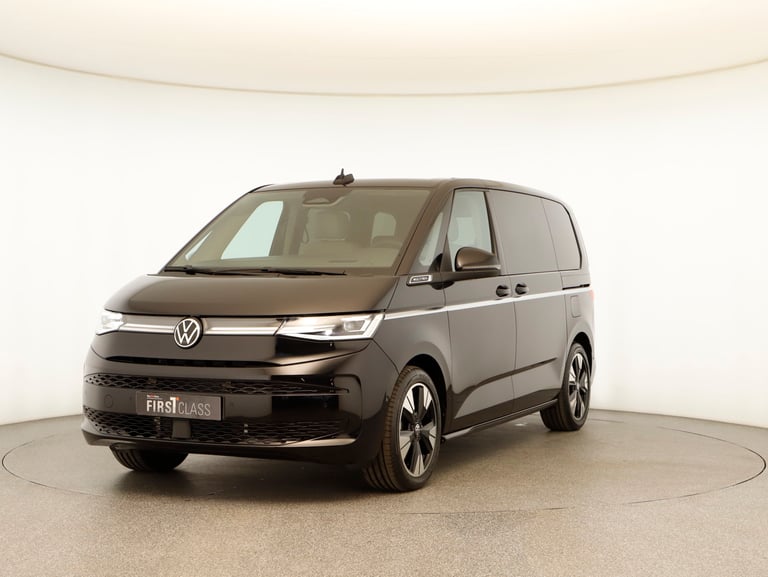 VW Multivan in Deepblack Perleffekt gebraucht in Ohlsdorf/Pinsdorf für ...