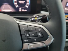 VW T-Roc Life eTSI DSG in Wolf Grey Dach Black Uni