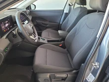 VW T-Roc Life eTSI DSG in Wolf Grey Dach Black Uni