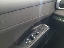 VW T-Roc Life eTSI DSG in Wolf Grey Dach Black Uni