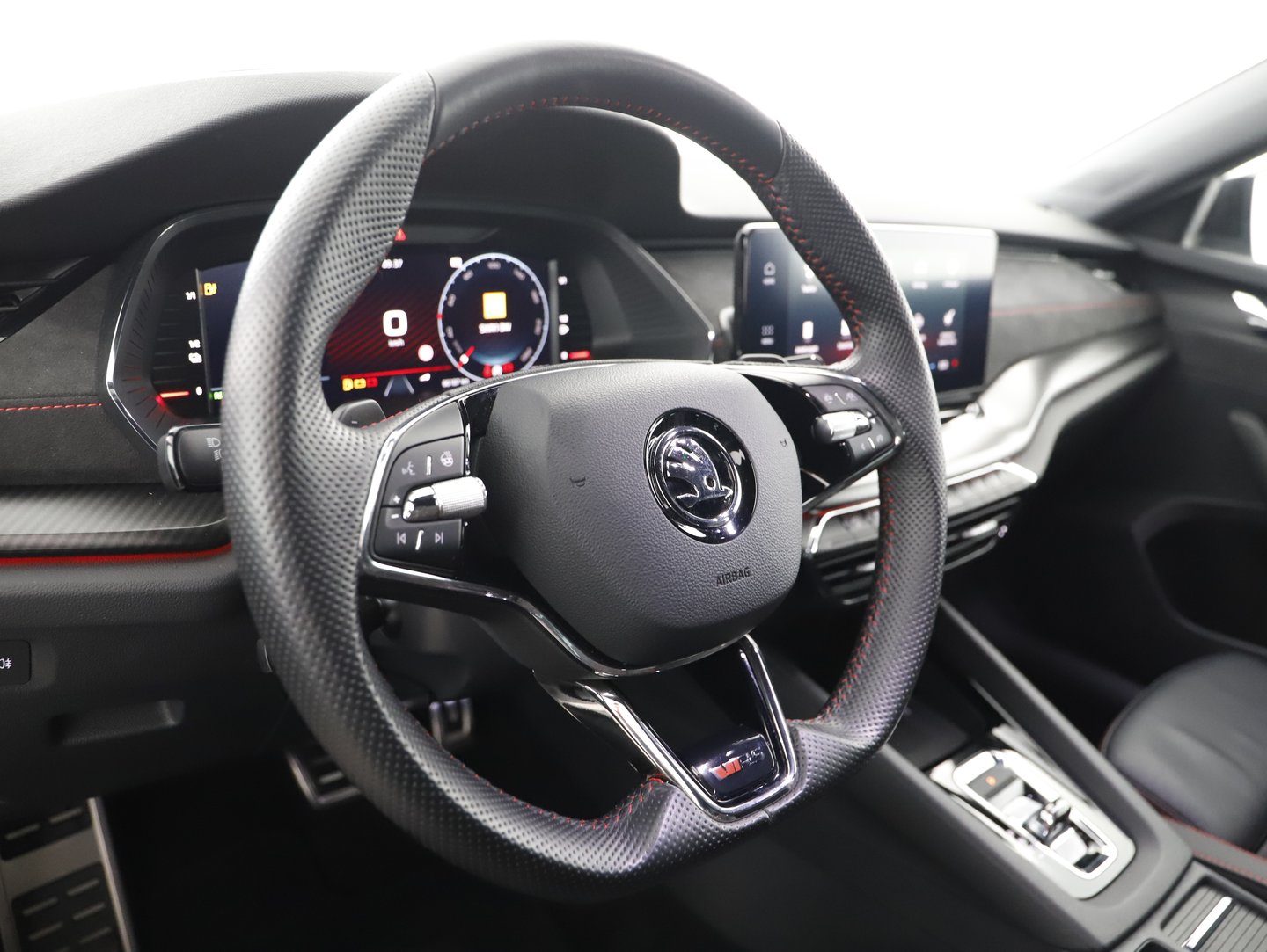Škoda OCTAVIA RS iV 245 DSG | Bild 7 von 24