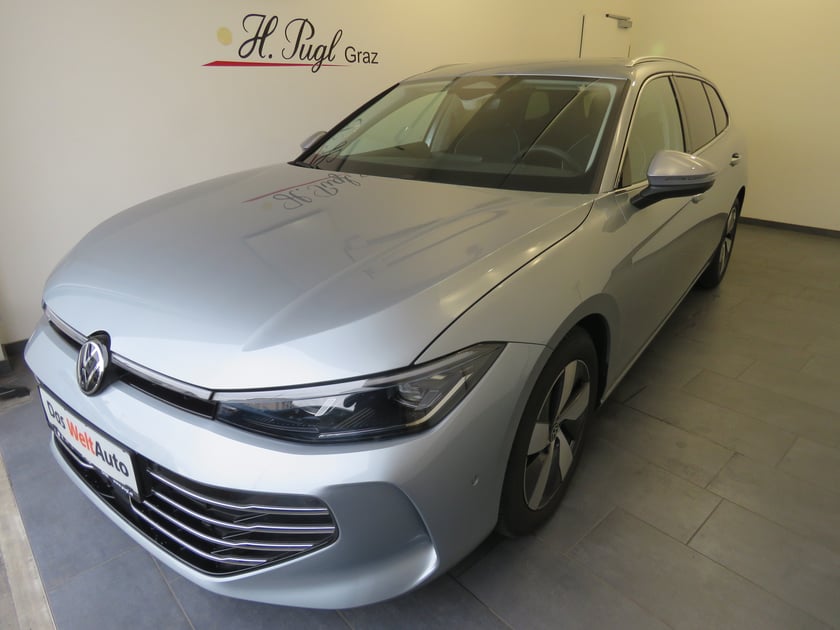 VW Passat Variant Elegance TDI DSG