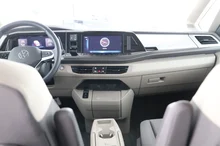 VW Multivan Business ÜH eHybrid 180 kW 4M in Deepblack Perleffekt