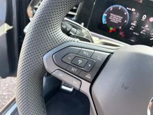 VW Passat Variant Sport TDI DSG in Diabasgrau Metallic mit Dach Schwarz