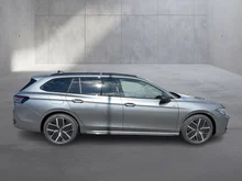 VW Passat Variant Sport TDI DSG in Diabasgrau Metallic mit Dach Schwarz