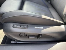 VW Passat Variant Sport TDI DSG in Diabasgrau Metallic mit Dach Schwarz